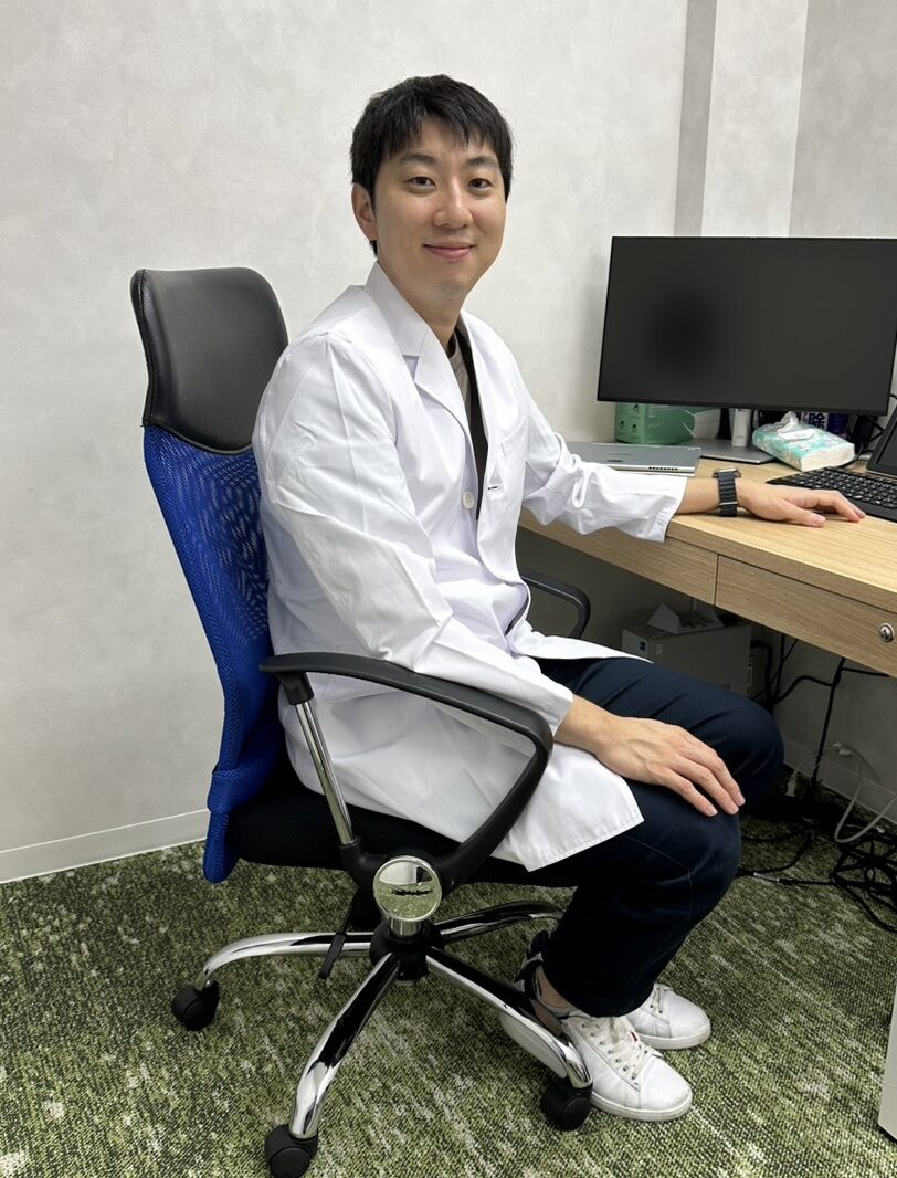 医師 船橋 健吾